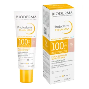 BIODERMA Photoderm Fluide MAX SPF100  texture tres cleare very light