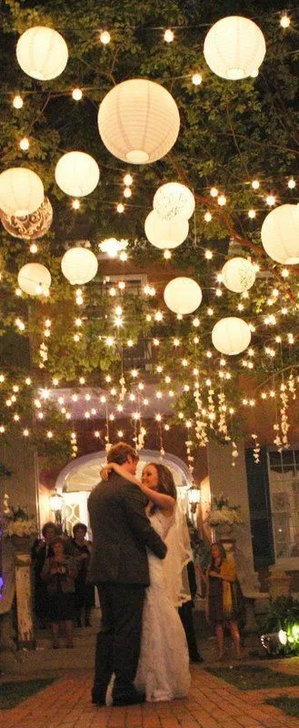 BULK PACK (100) 14" White Round Paper Lanterns, Even Ribbing, Hanging Decoration