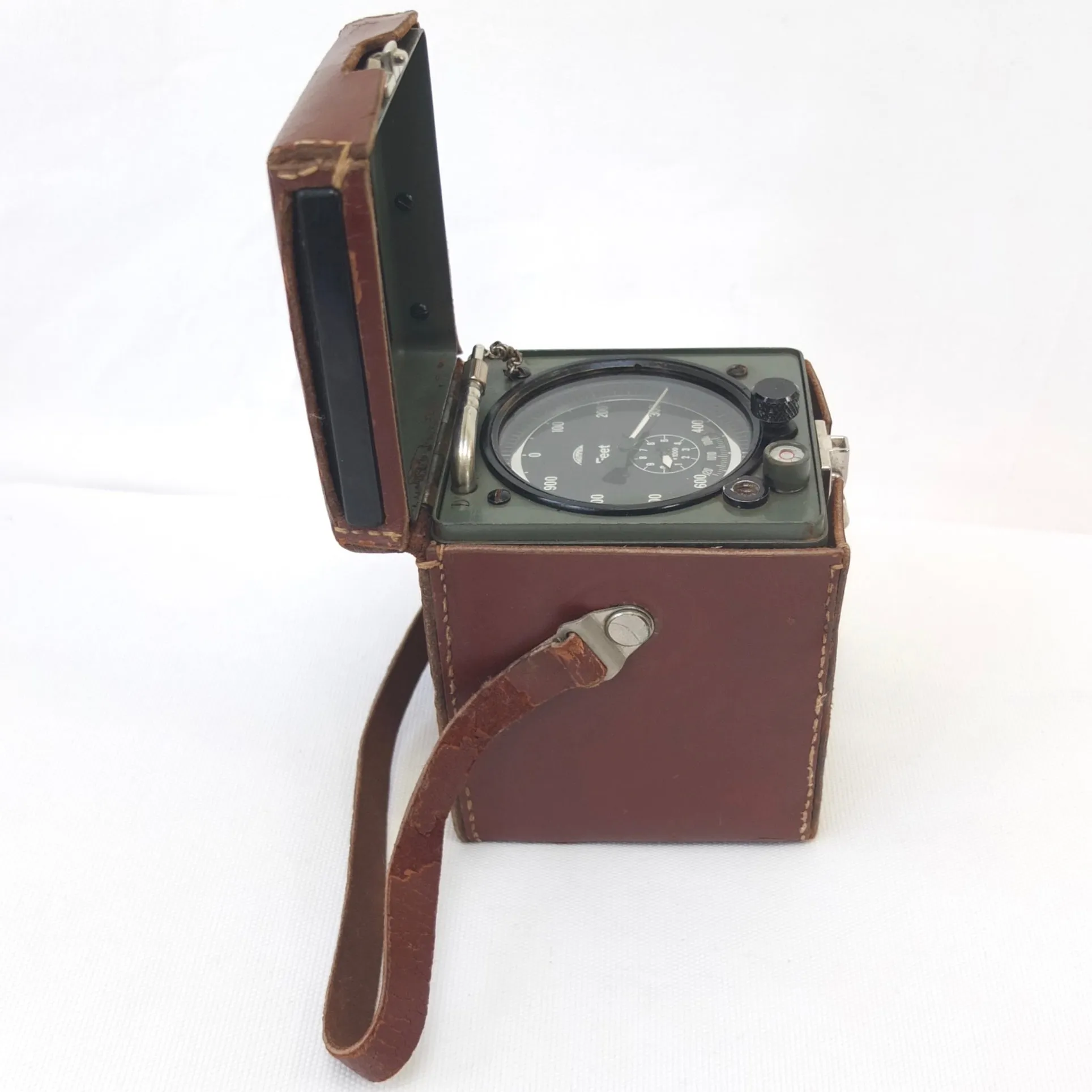 Thommen 3B5 Military Altimeter